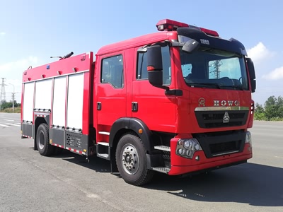 国六豪沃6吨泡沫消防车