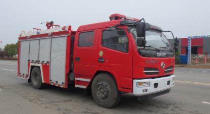 国六东风4吨水罐消防车